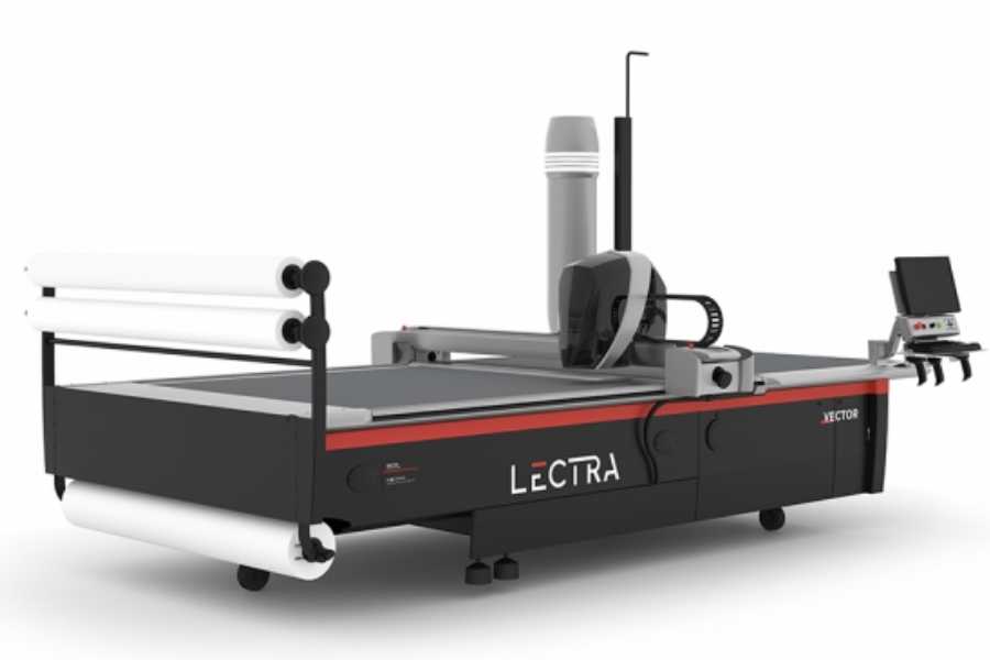 What Is The Price Of The Cutting Machine In The Garment Industry?